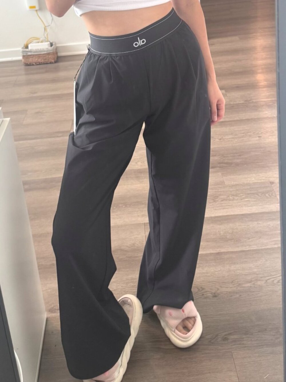 Alo Yoga Dark Gray Suit Up Trouser Regular🍨Relaxed Fit Versatile Pants💌